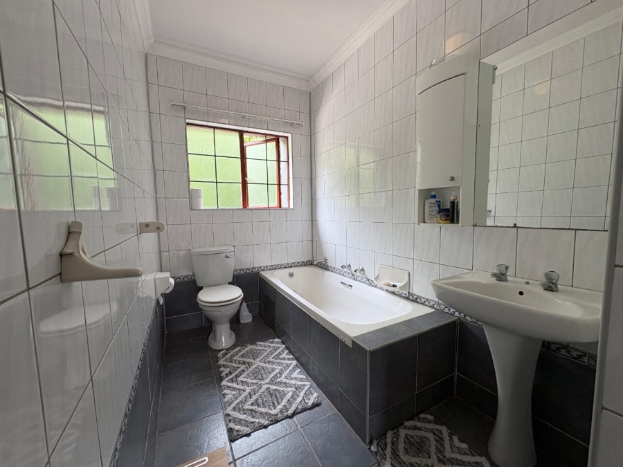 3 Bedroom Property for Sale in Lynnwood Gauteng