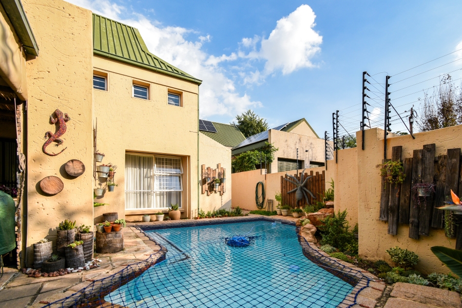 4 Bedroom Property for Sale in Moreleta Park Gauteng