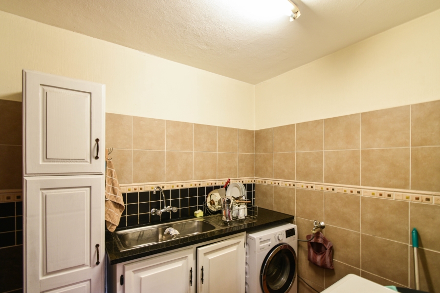 4 Bedroom Property for Sale in Moreleta Park Gauteng