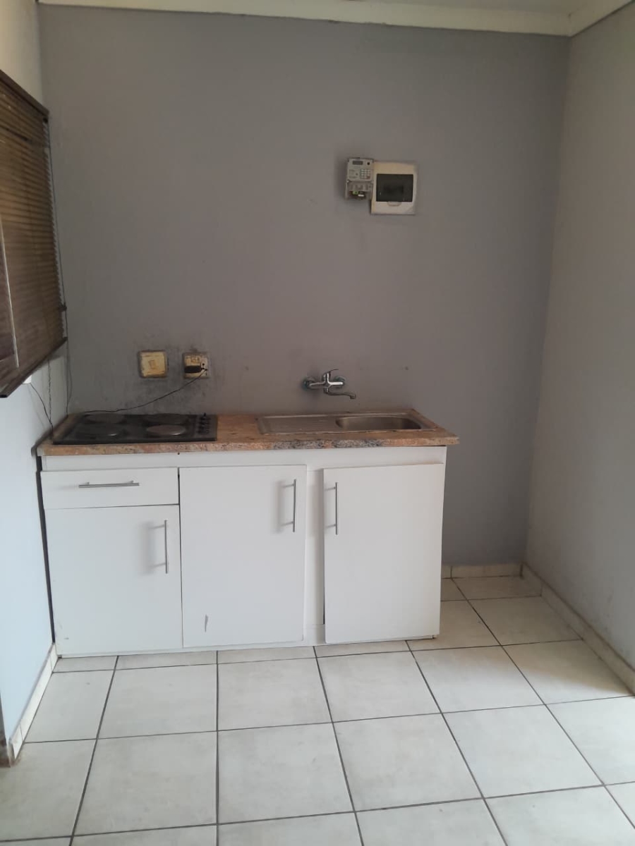 16 Bedroom Property for Sale in Cosmo City Gauteng