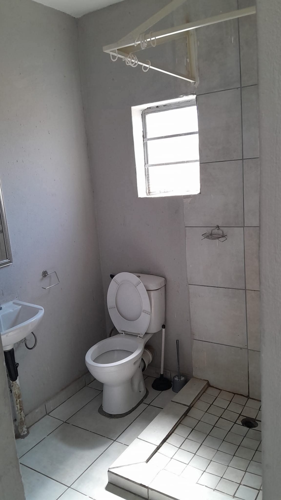 16 Bedroom Property for Sale in Cosmo City Gauteng