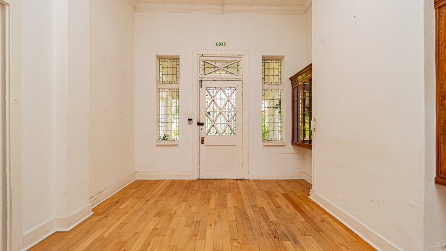 6 Bedroom Property for Sale in Saxonwold Gauteng