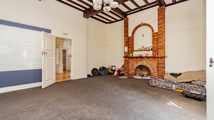 6 Bedroom Property for Sale in Saxonwold Gauteng