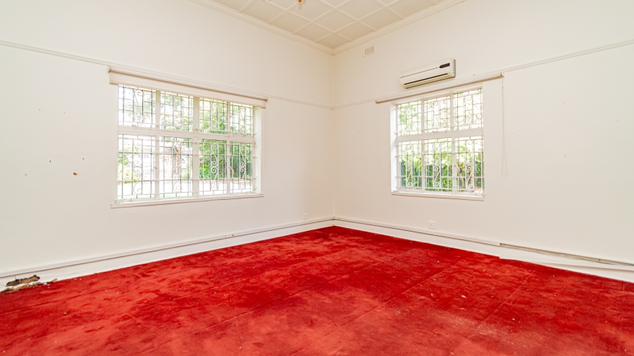 6 Bedroom Property for Sale in Saxonwold Gauteng