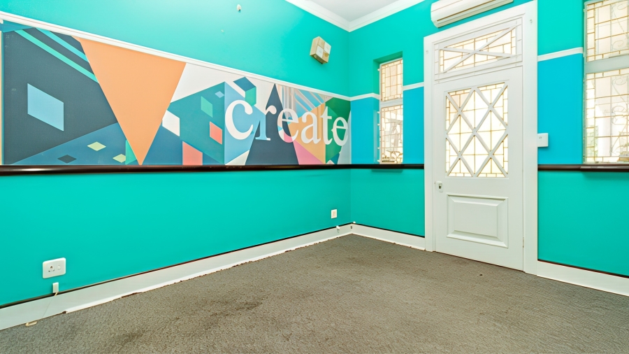 6 Bedroom Property for Sale in Saxonwold Gauteng