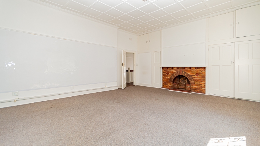 6 Bedroom Property for Sale in Saxonwold Gauteng