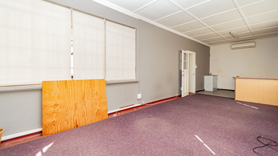 6 Bedroom Property for Sale in Saxonwold Gauteng