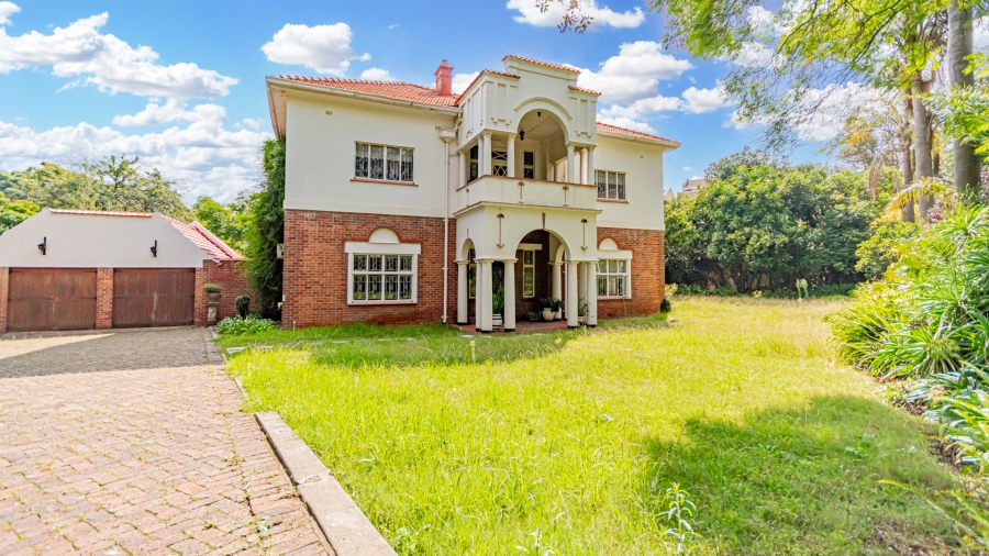 6 Bedroom Property for Sale in Saxonwold Gauteng