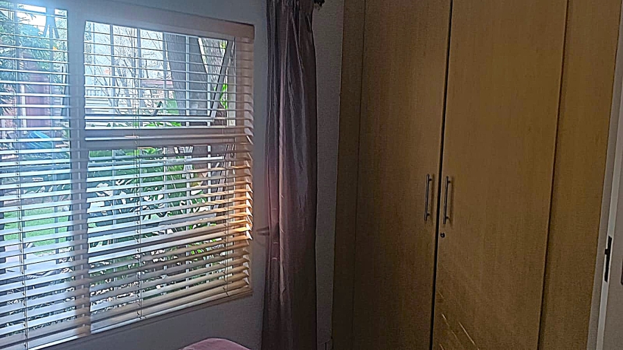 8 Bedroom Property for Sale in Van Riebeeck Park Gauteng