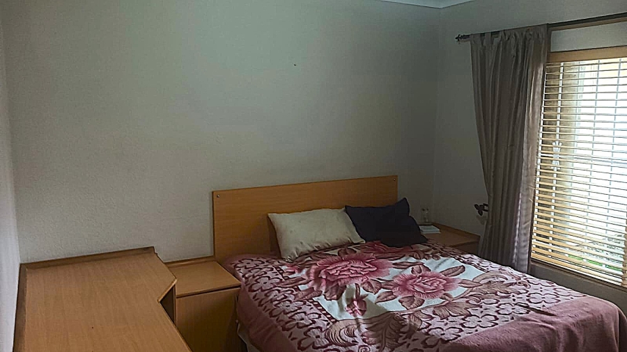 8 Bedroom Property for Sale in Van Riebeeck Park Gauteng