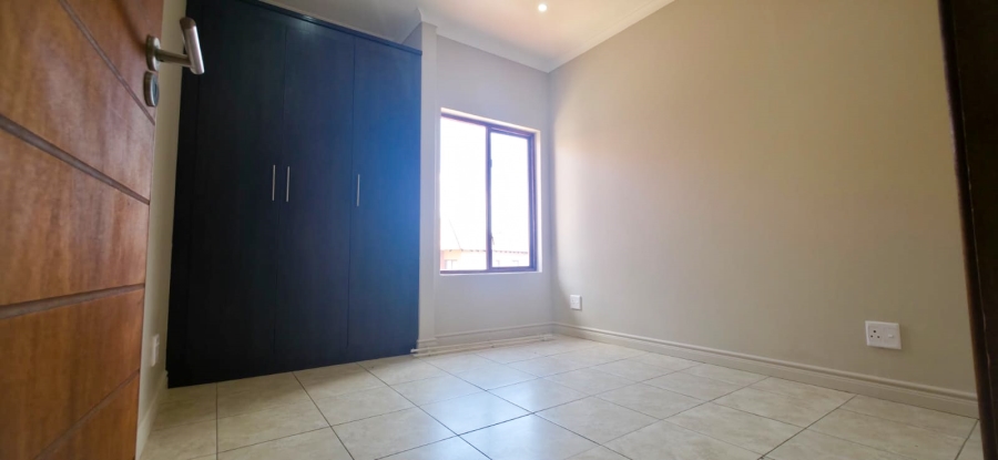 To Let 2 Bedroom Property for Rent in Pretorius Park Gauteng