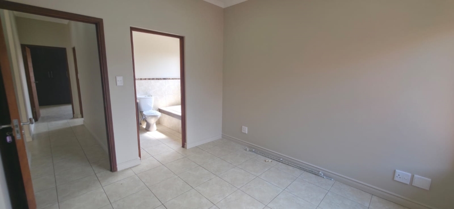 To Let 2 Bedroom Property for Rent in Pretorius Park Gauteng