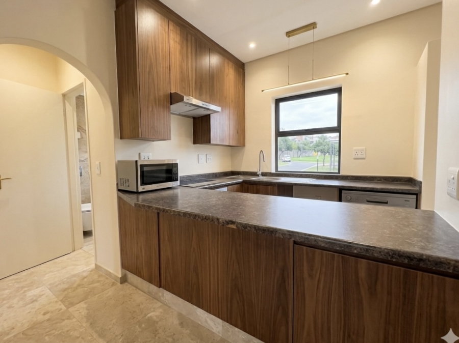 1 Bedroom Property for Sale in Lonehill Gauteng