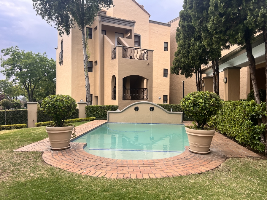 1 Bedroom Property for Sale in Lonehill Gauteng