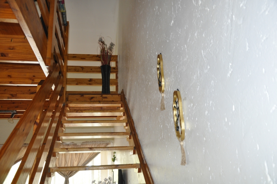 2 Bedroom Property for Sale in Erand Gardens Gauteng