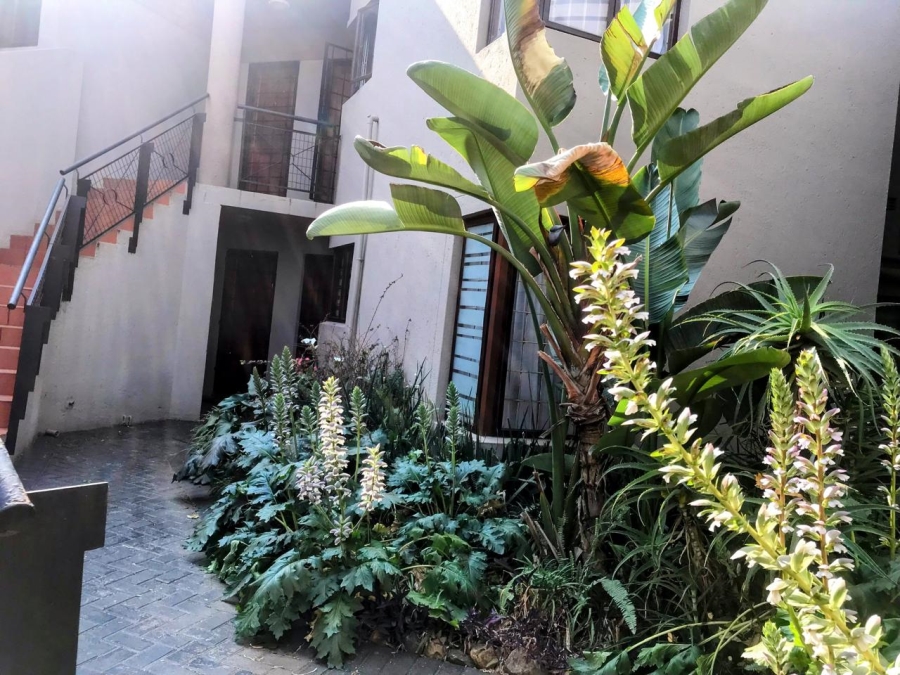 2 Bedroom Property for Sale in Glenvista Gauteng