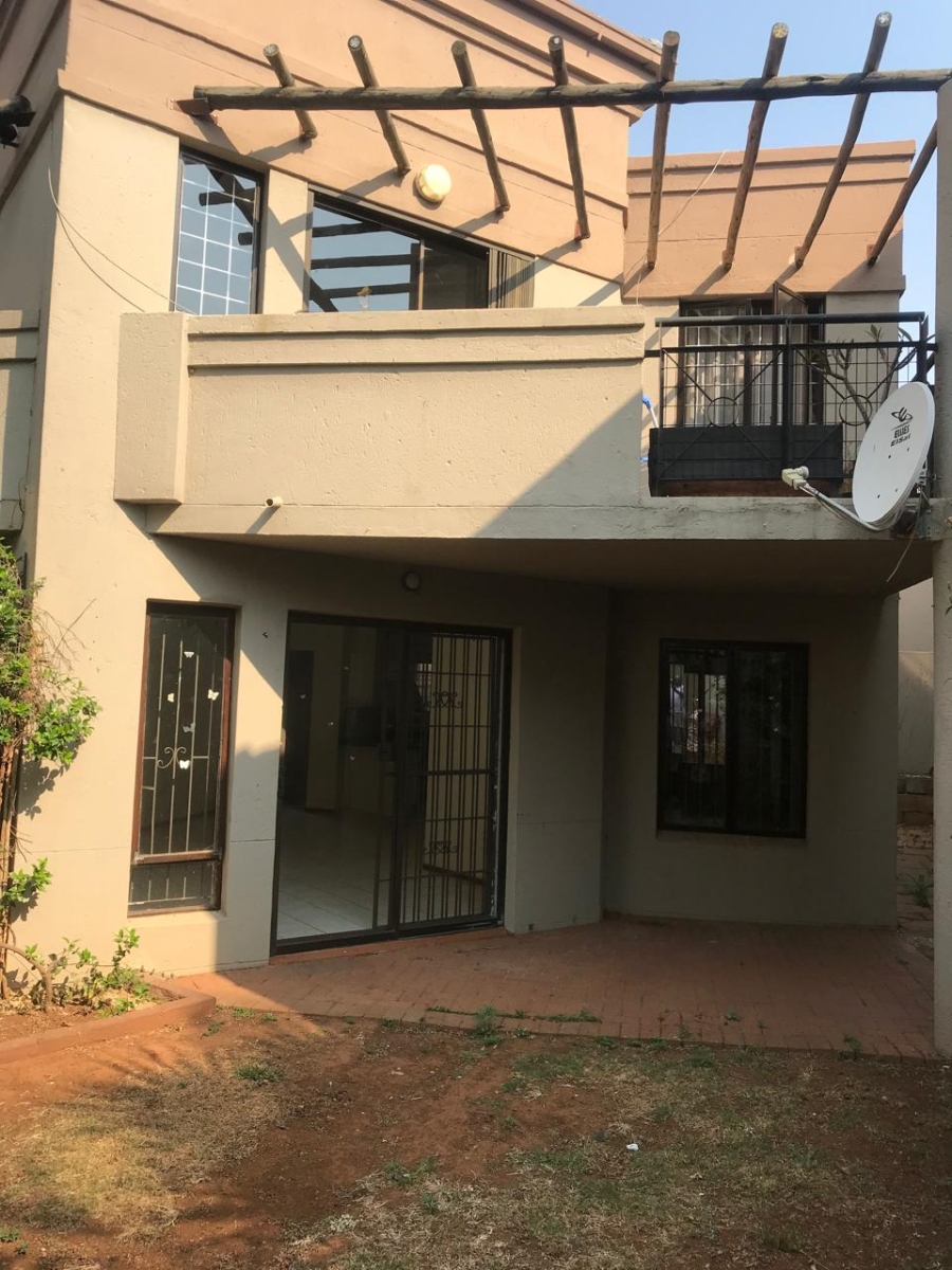 2 Bedroom Property for Sale in Glenvista Gauteng