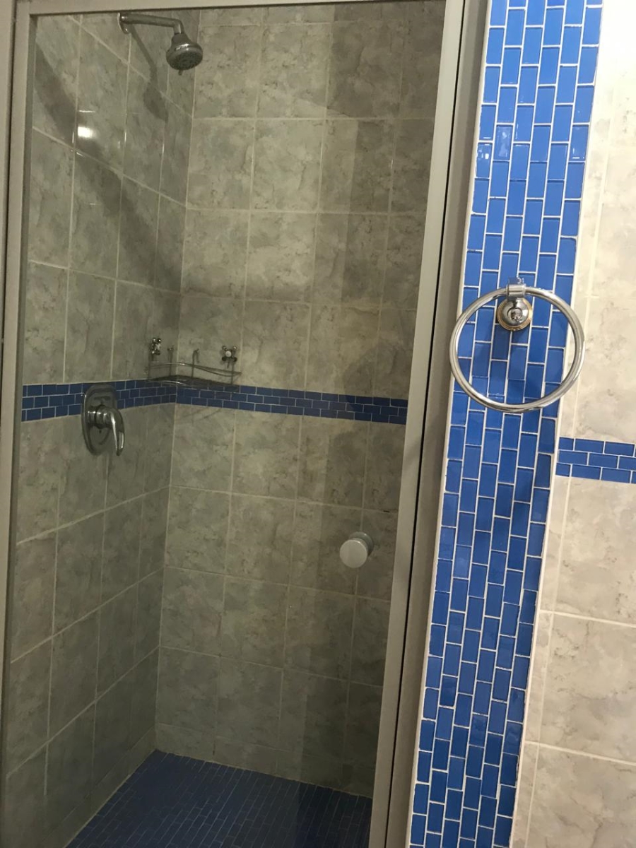 2 Bedroom Property for Sale in Glenvista Gauteng