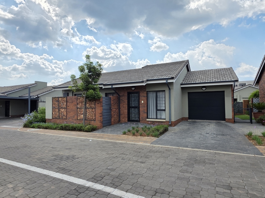 2 Bedroom Property for Sale in Waterkloof Marina Retirement Estate Gauteng