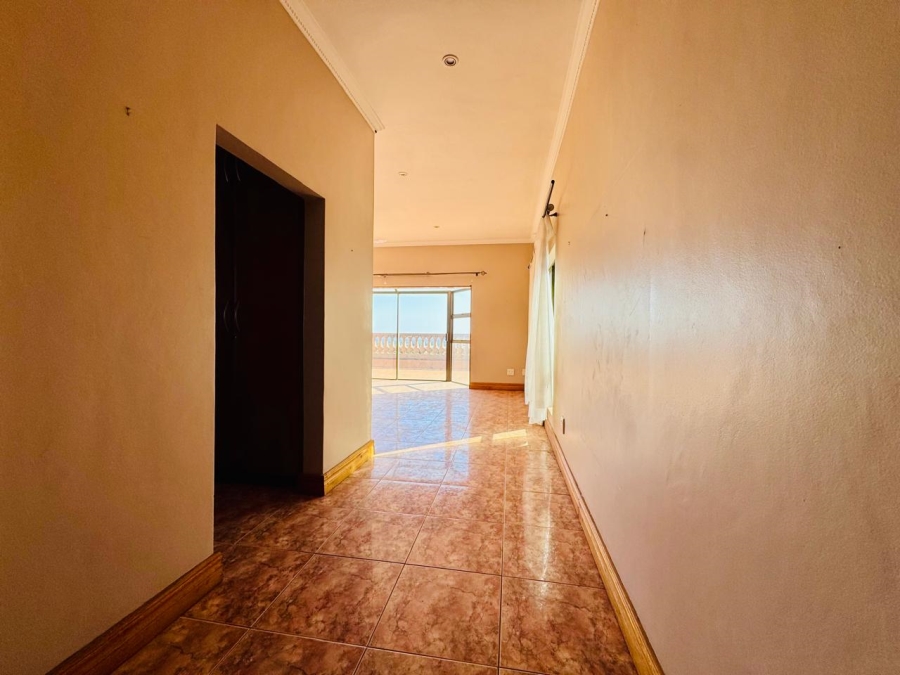 6 Bedroom Property for Sale in Montana Park Gauteng