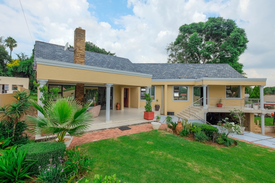 4 Bedroom Property for Sale in Bramley Park Gauteng