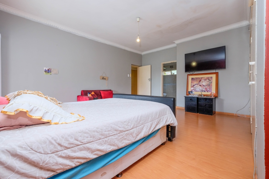 4 Bedroom Property for Sale in Bramley Park Gauteng