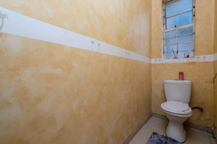 4 Bedroom Property for Sale in Bramley Park Gauteng