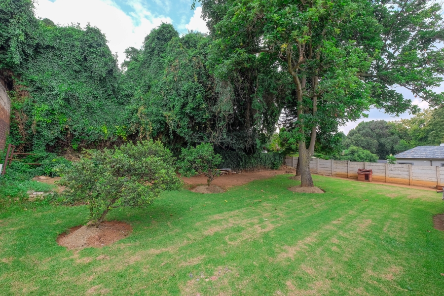 4 Bedroom Property for Sale in Bramley Park Gauteng