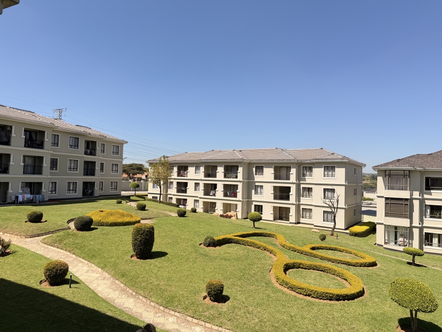 2 Bedroom Property for Sale in Craigavon Gauteng