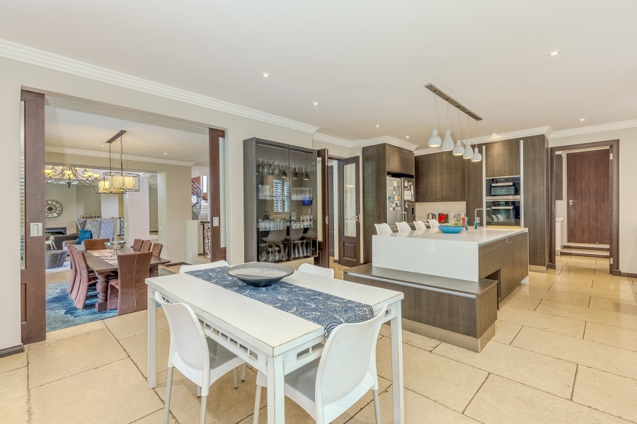 5 Bedroom Property for Sale in Bryanston Gauteng