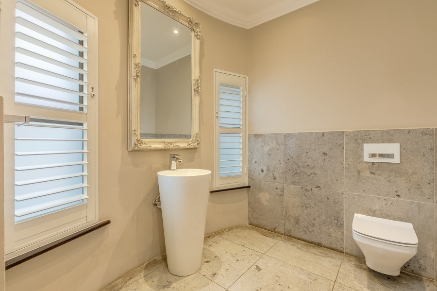 5 Bedroom Property for Sale in Bryanston Gauteng