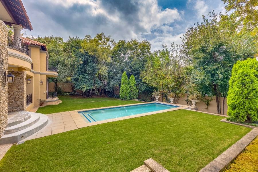 5 Bedroom Property for Sale in Bryanston Gauteng