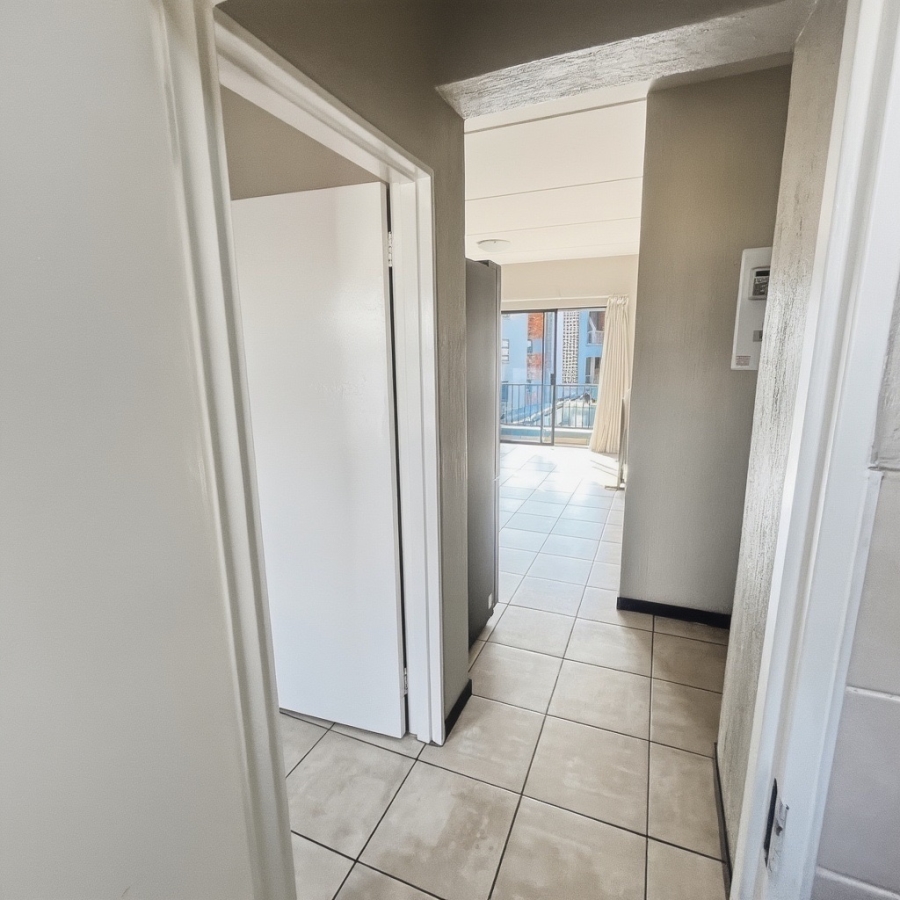2 Bedroom Property for Sale in Barbeque Downs Gauteng