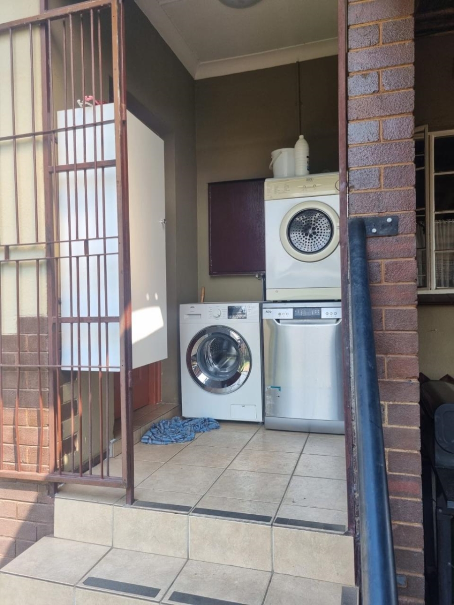 Commercial Property for Sale in Silverton Gauteng