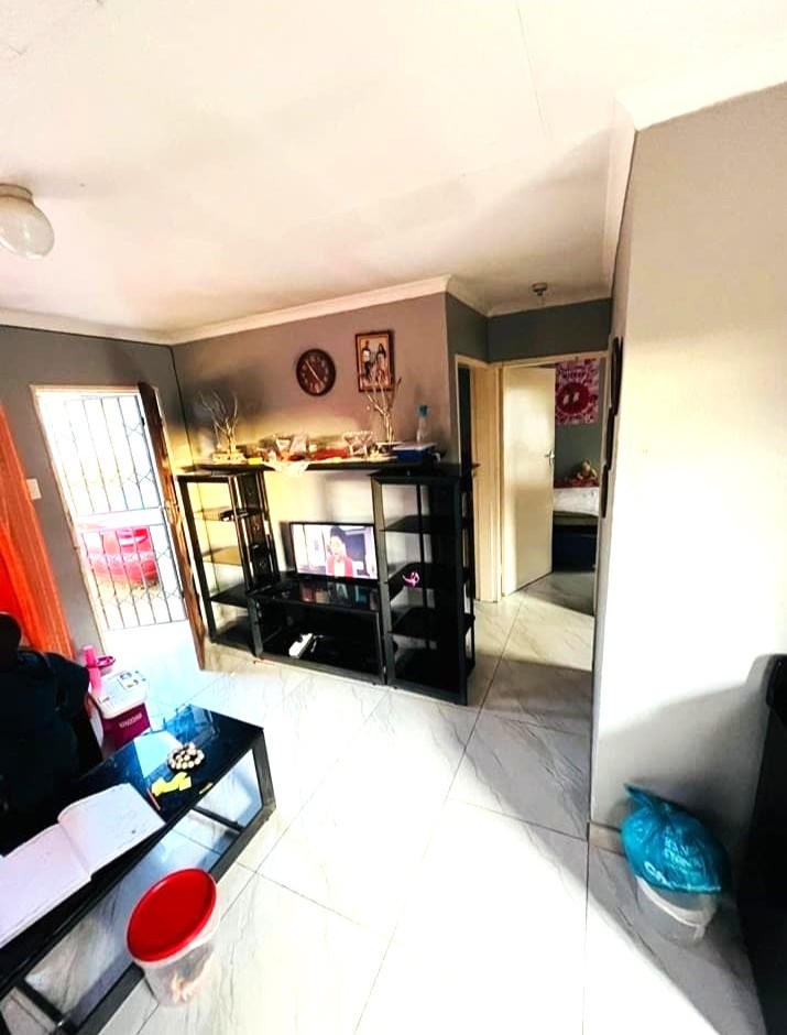 2 Bedroom Property for Sale in Windmill Park Gauteng