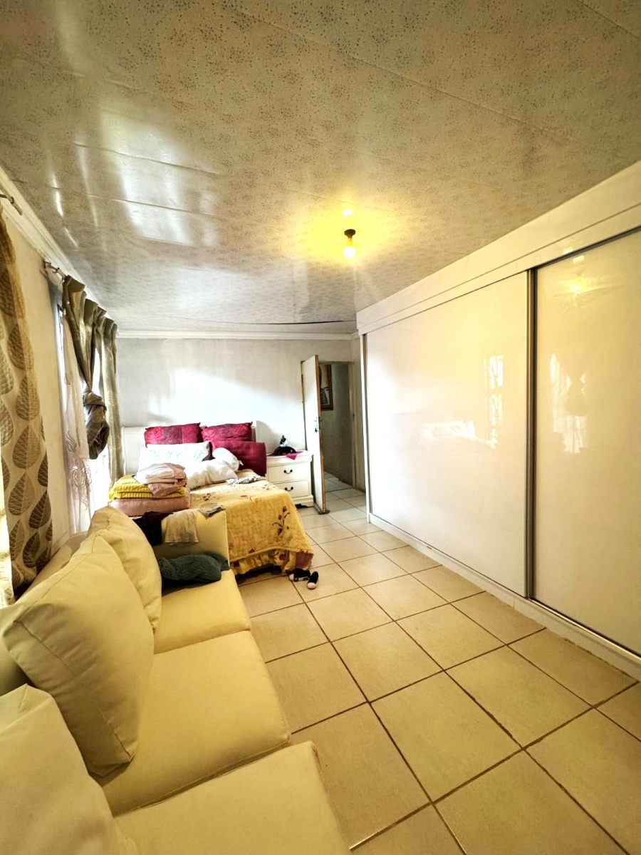 3 Bedroom Property for Sale in Dawn Park Gauteng