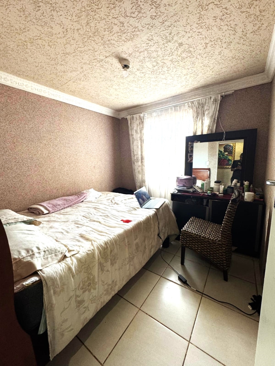 3 Bedroom Property for Sale in Dawn Park Gauteng