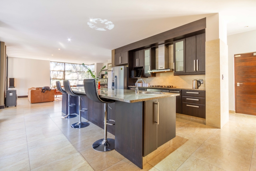 4 Bedroom Property for Sale in The Ridge Gauteng