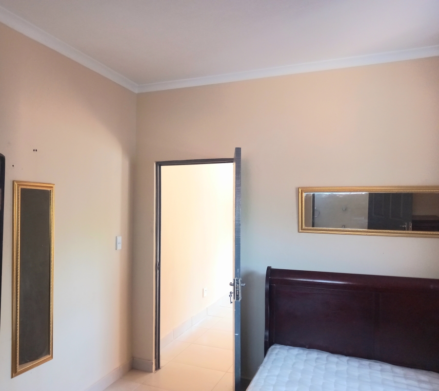 To Let 1 Bedroom Property for Rent in Blairgowrie Gauteng