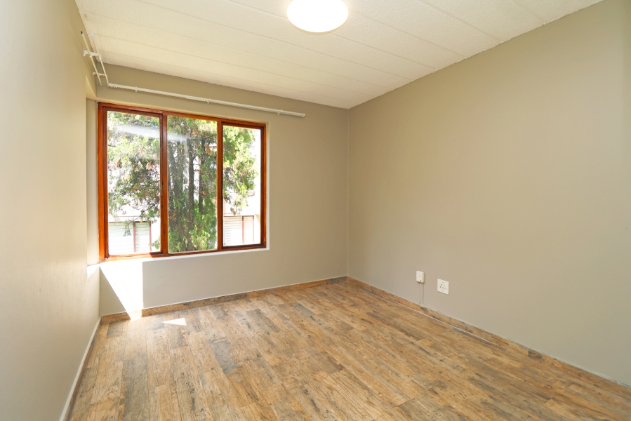 To Let 2 Bedroom Property for Rent in Morningside Gauteng