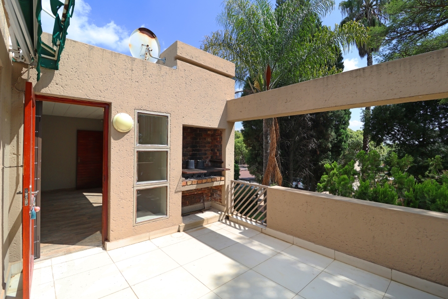 To Let 2 Bedroom Property for Rent in Morningside Gauteng