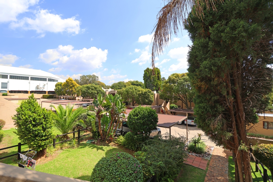 To Let 2 Bedroom Property for Rent in Morningside Gauteng