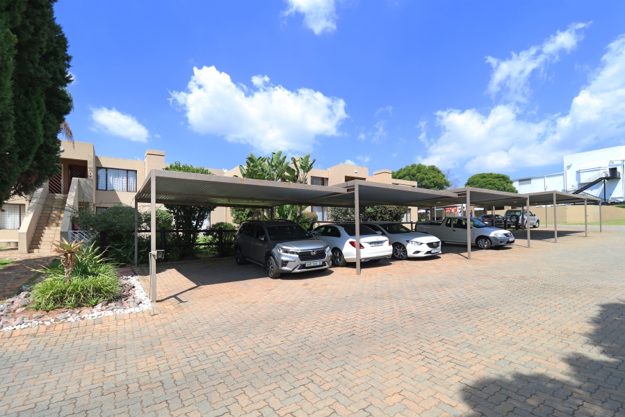 To Let 2 Bedroom Property for Rent in Morningside Gauteng