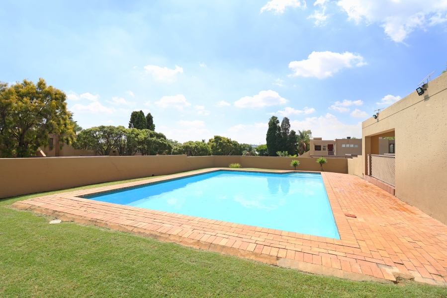 To Let 2 Bedroom Property for Rent in Morningside Gauteng