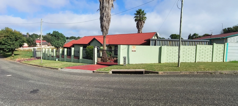 4 Bedroom Property for Sale in Lewisham Gauteng