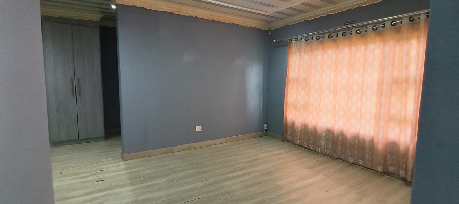 4 Bedroom Property for Sale in Lewisham Gauteng