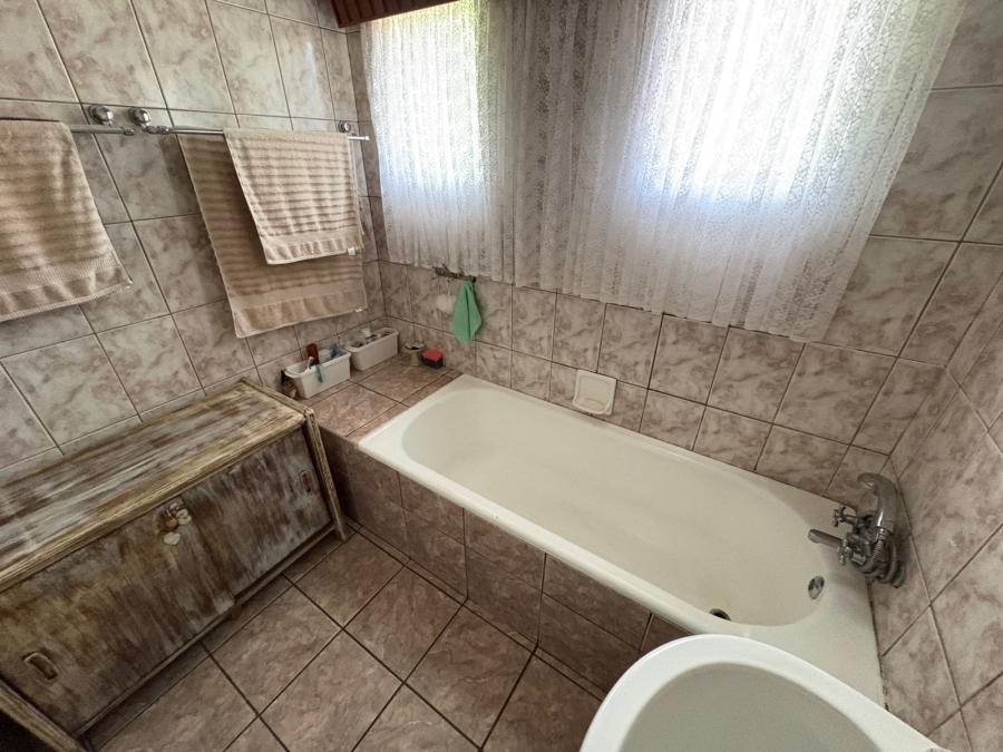 3 Bedroom Property for Sale in Minnebron Gauteng