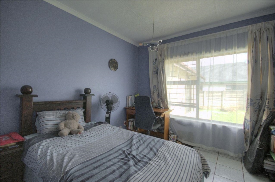 3 Bedroom Property for Sale in Brackendowns Gauteng