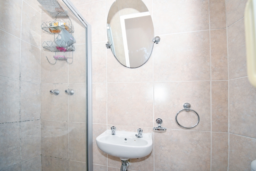 2 Bedroom Property for Sale in Craighall Park Gauteng