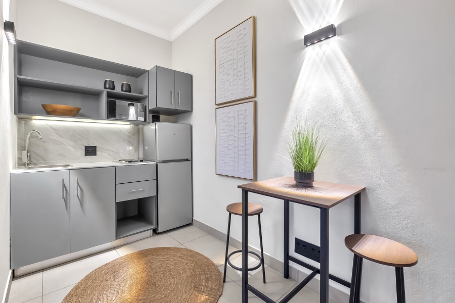 To Let 1 Bedroom Property for Rent in Wendywood Gauteng